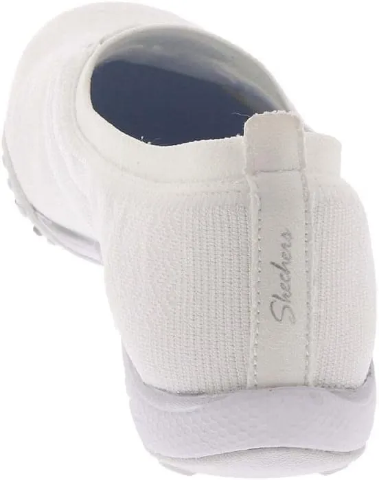 Skechers Women's Breathe Easy-Simple Pleasure Sneaker