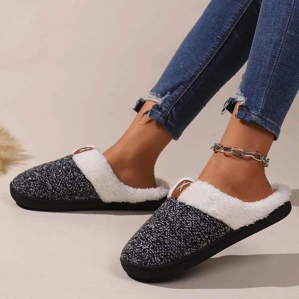 Slip-on Plush Slippers