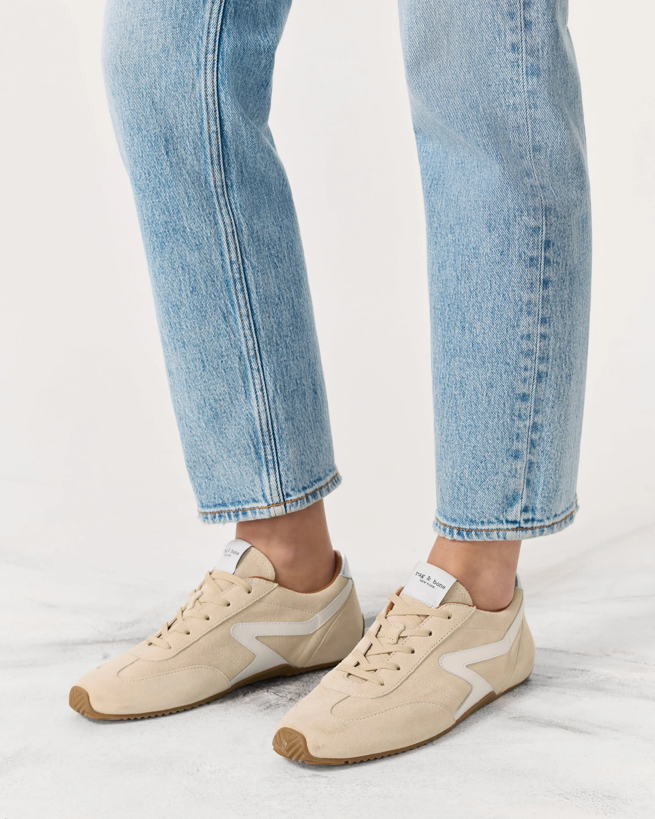 Suede Ultra Slim Retro Runner Sneakers