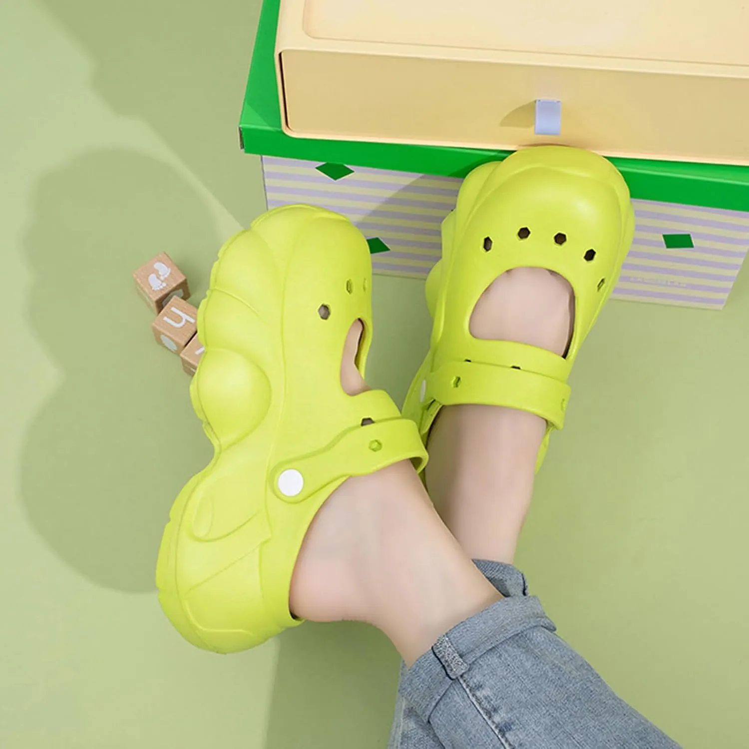 Sunporx Women's Platform Clogs Cute Soft Comfortable Beach Slip on Hight Heels Garden Sandals with DIY Charms Clog Shoes Lndoor Outdoor Walking Slippers