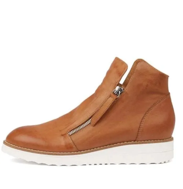 Top End Ohmy ~ Black ~ Tan ~ Cafe
