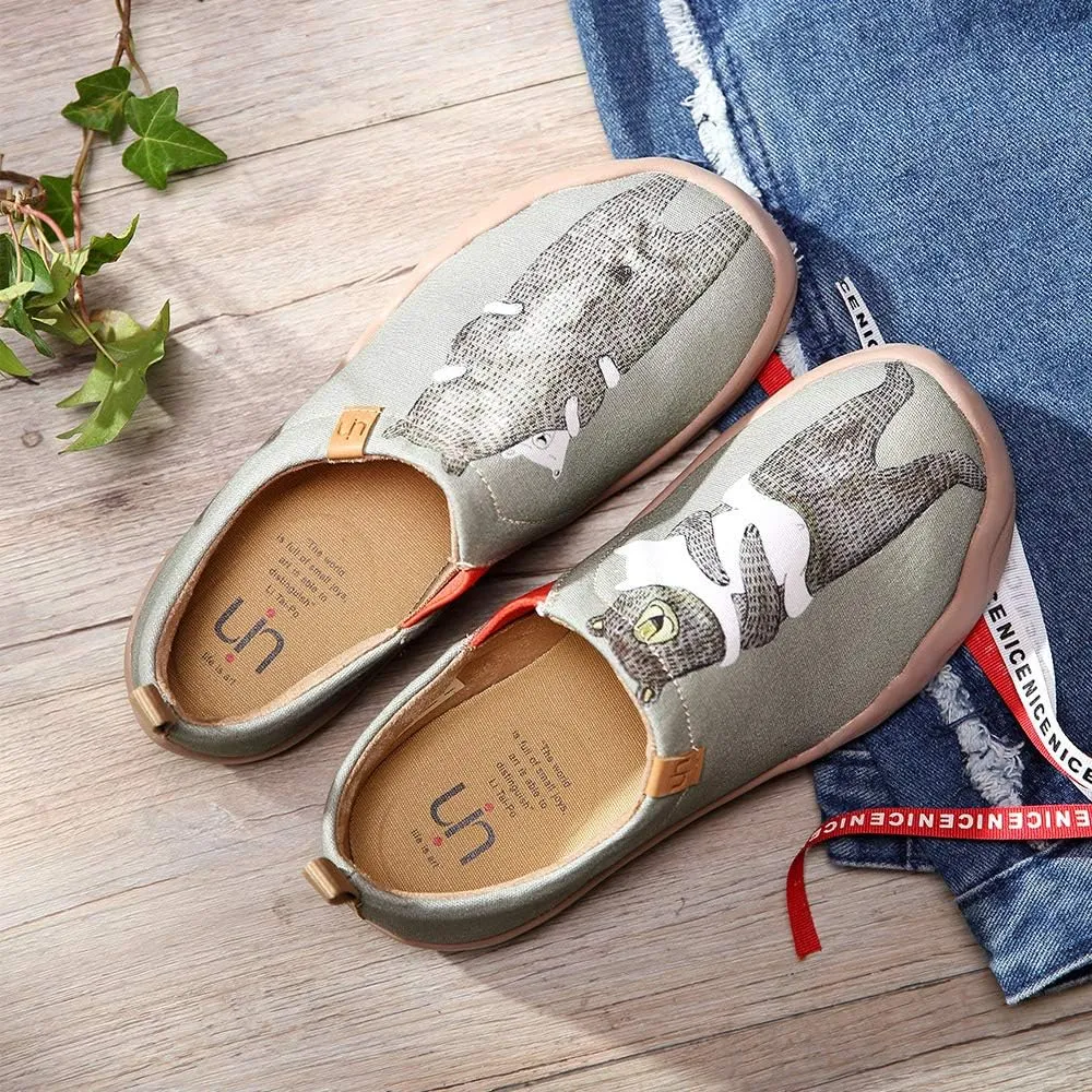 UIN Men's Walking Travel Shoes Slip On Canvas Casual Loafers Lightweight Comfort Fashion Sneaker Happy Doggies