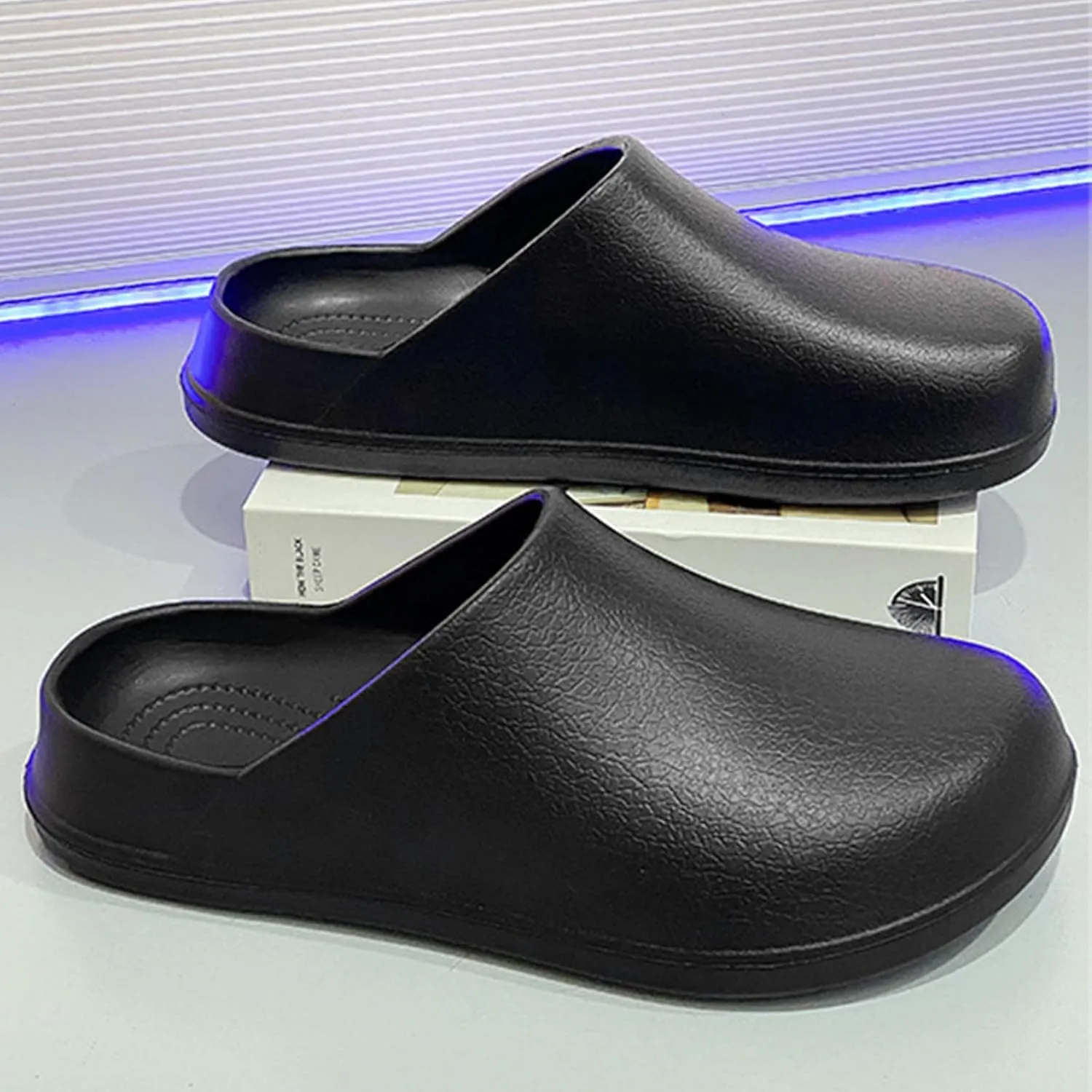 Unisex EVA clog slippers, comfortable, durable, non-slip, oil-resistant, waterproof, professional chef and nurse work shoes, casual style, two-wear minimalist kitchen shoes