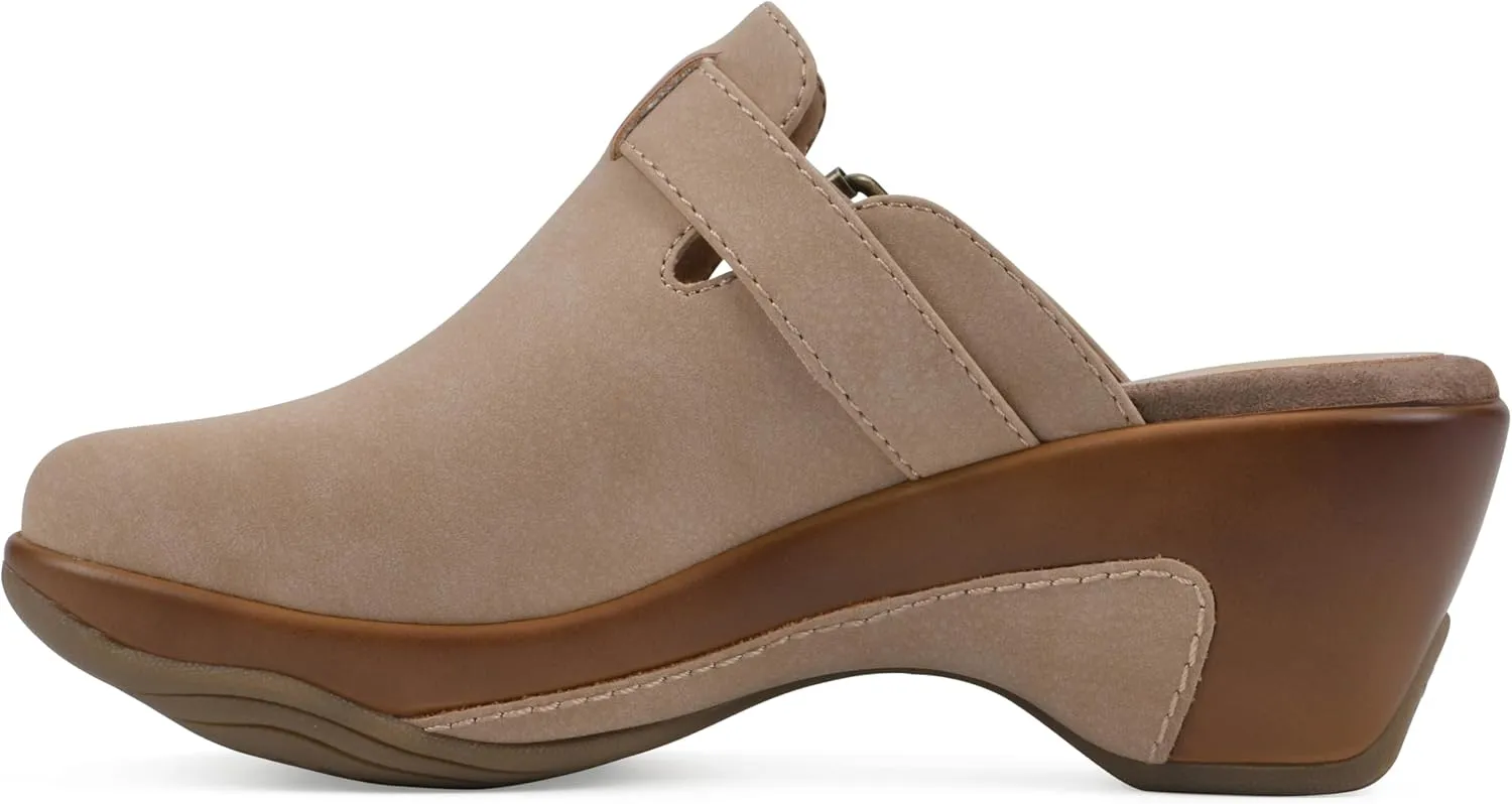 WHITE MOUNTAIN Women's Viewed Heeled Clog
