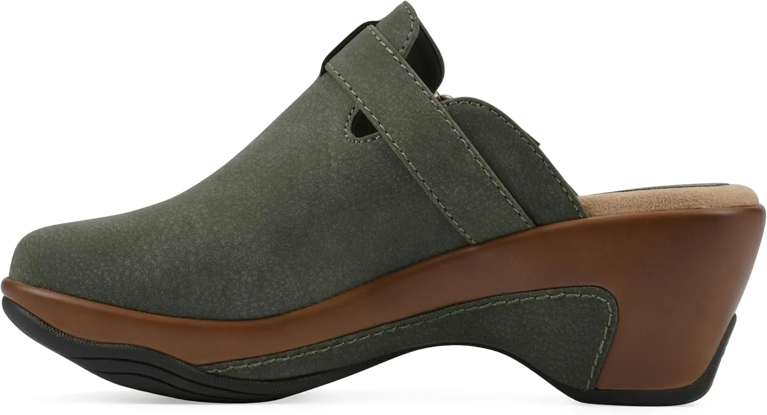 WHITE MOUNTAIN Women's Viewed Heeled Clog