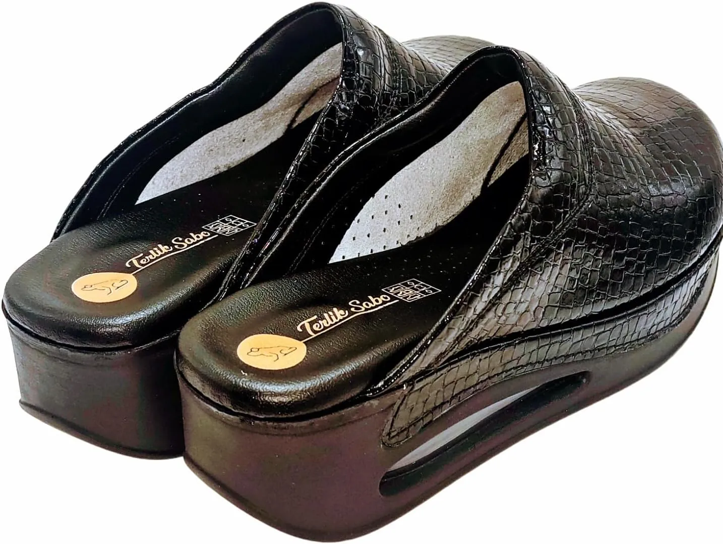Womens Clogs with Arch Support, Pure Leather, Slip-On Clogs for Women, Perfect for Daily Indoor and Outdoor Usage, Shock Absorption, Breathable Materials