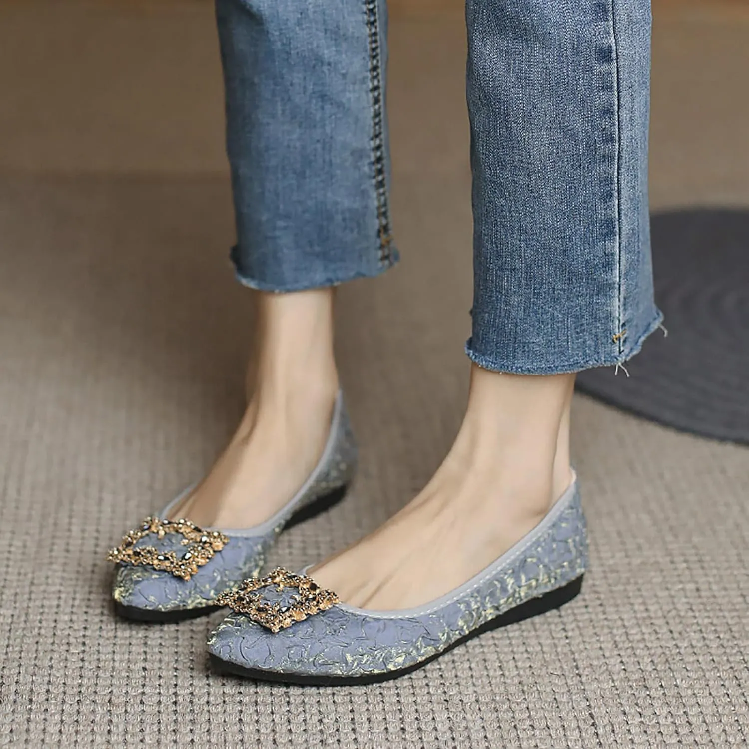 Women's Flats, Foldable Ballet Flats for Women, Fashion Buckle Pionted Toe Comfort Light Weight Slip-On Dress Shoes